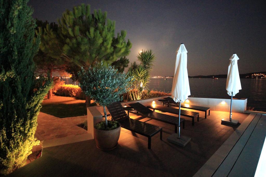Apartments Marer Трогір Екстер'єр фото